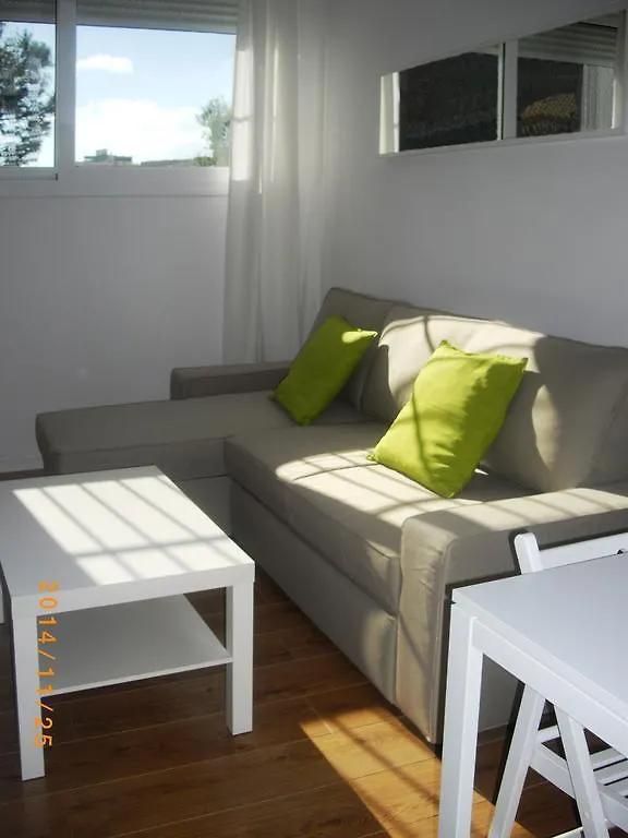 Апартаменты Apartamentos Clavero Малага
