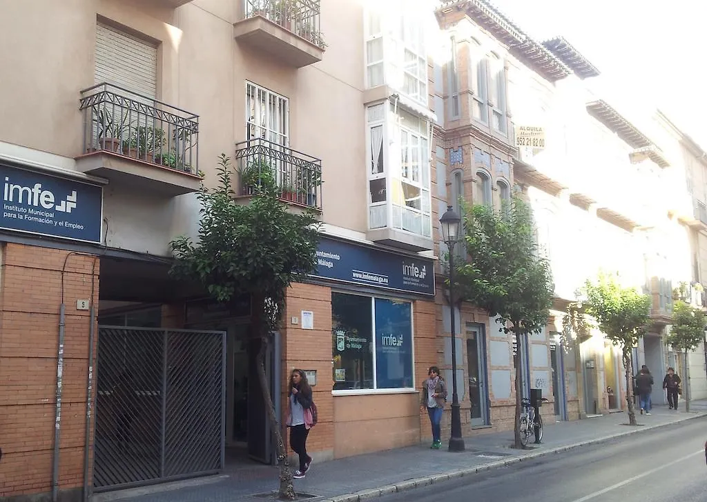 Apartamentos Clavero Малага 0*,